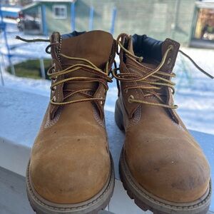 Kids Timberland Boots sz 2.5m youth